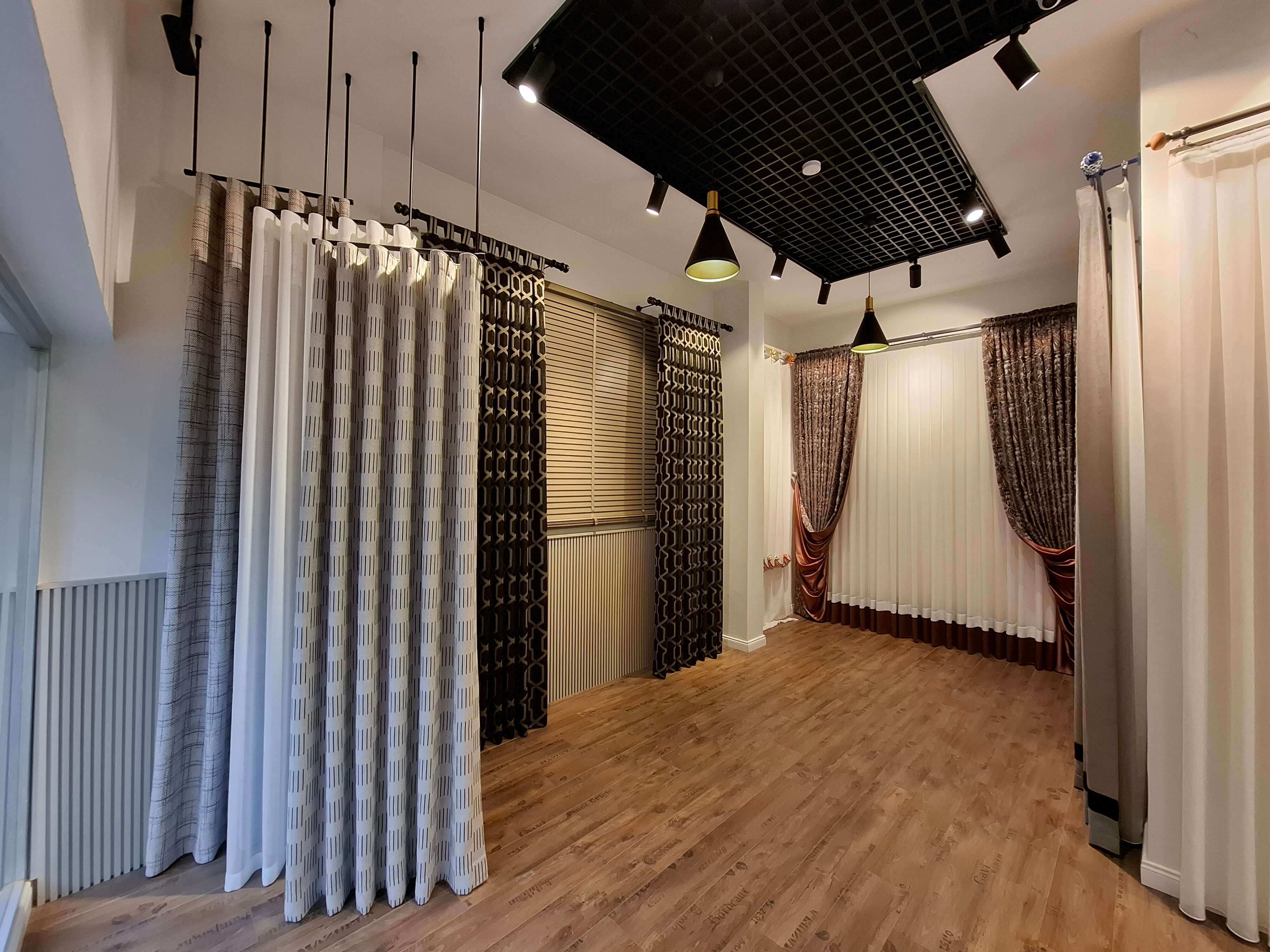 Ataşehir'e en uygun perde satışı yaptığımız dükkanımızın içerisi