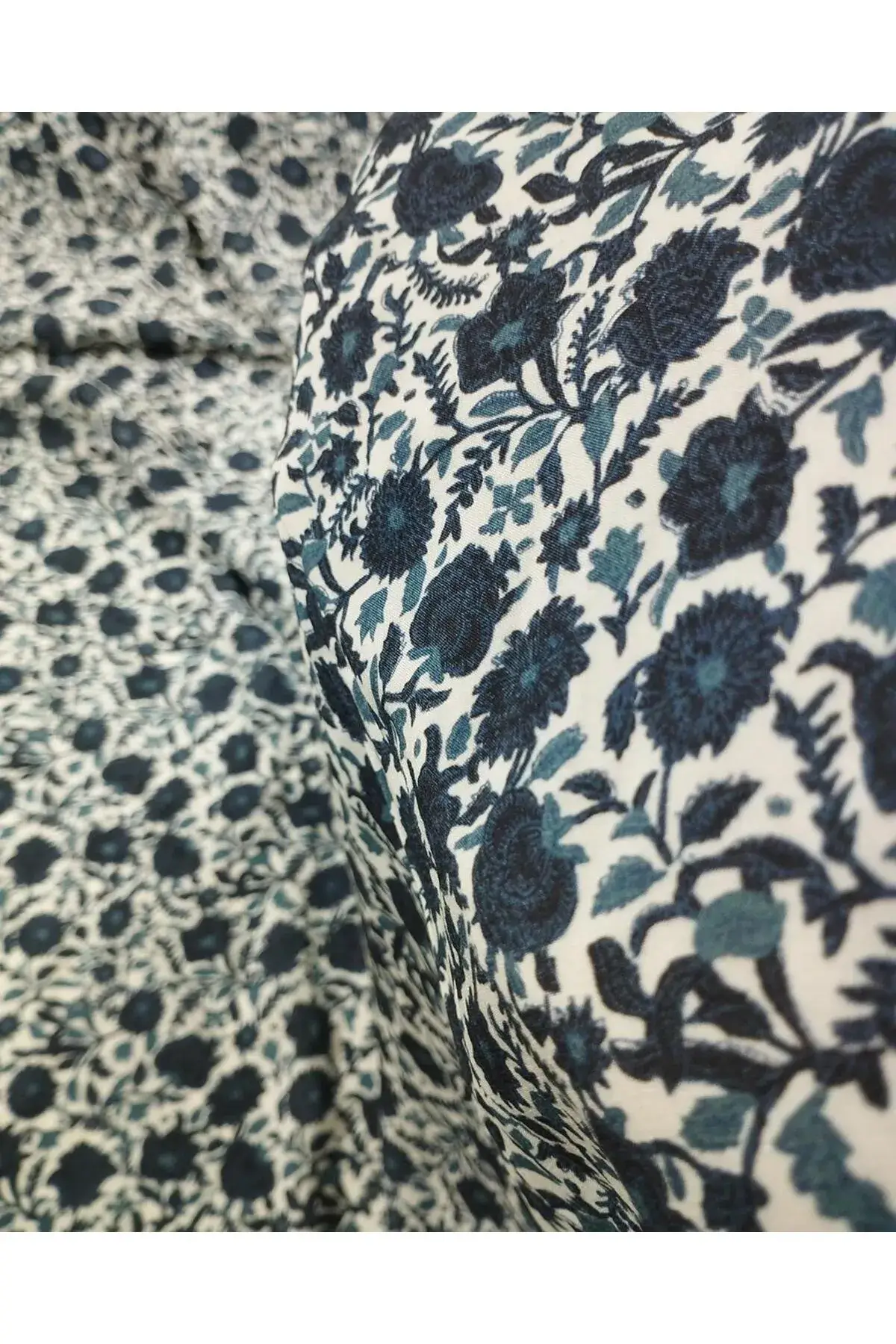 İçerenköy Perdeci dükkanından evinize uygun kumaş örnekleri