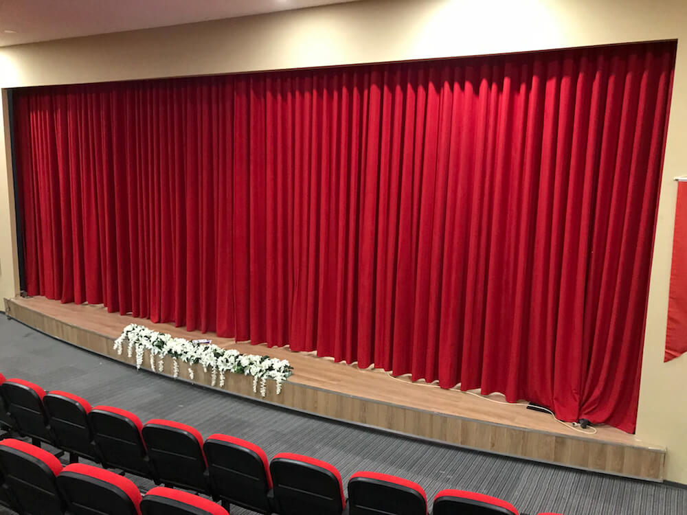 Ataşehir içindeki en şık sahne perde modelleri